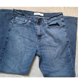 Levi's Signature S67 Athletic Straight Leg Denim Jeans  Like New 36x32